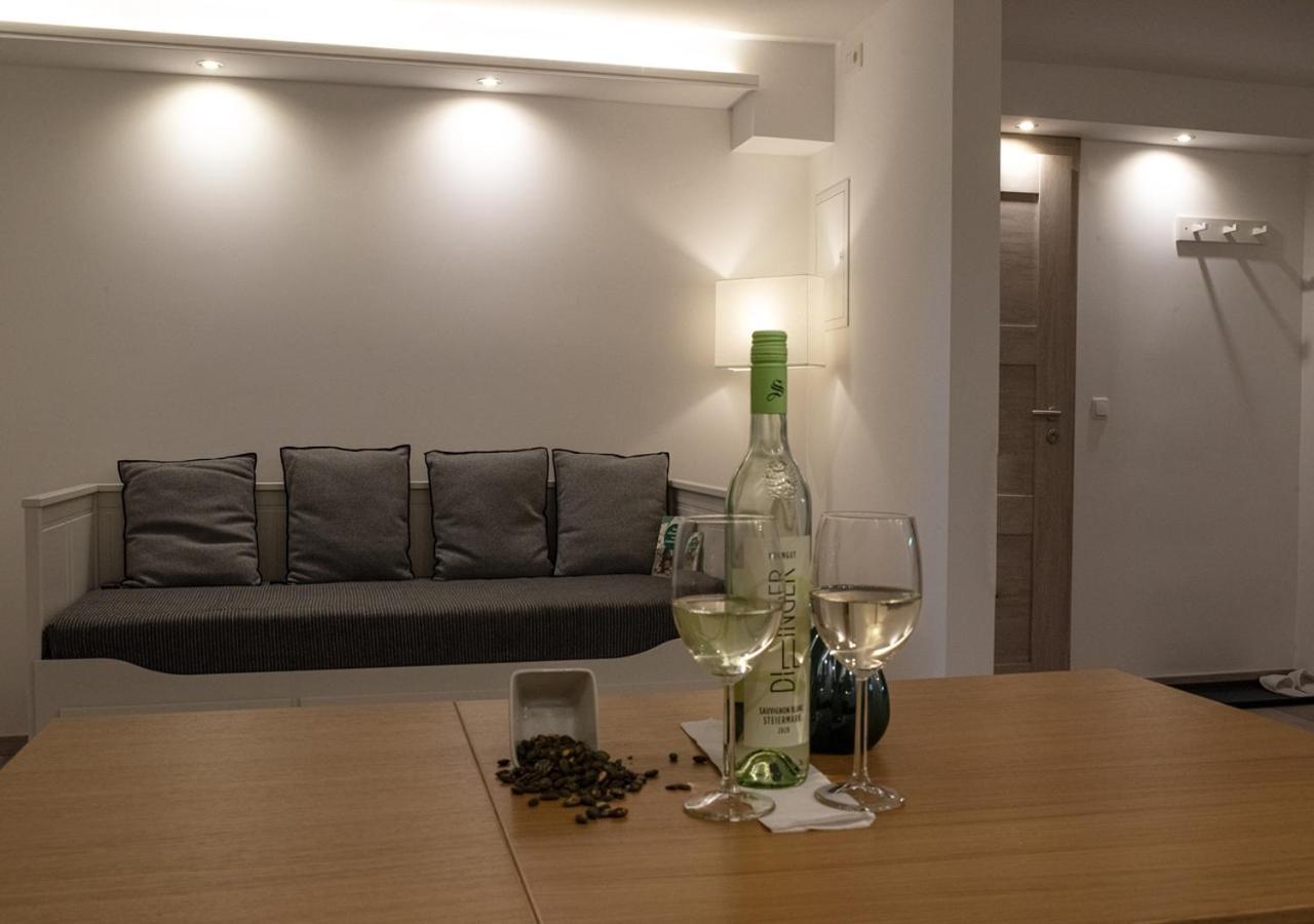 Claus Resch Appartements Leutschach Zimmer foto