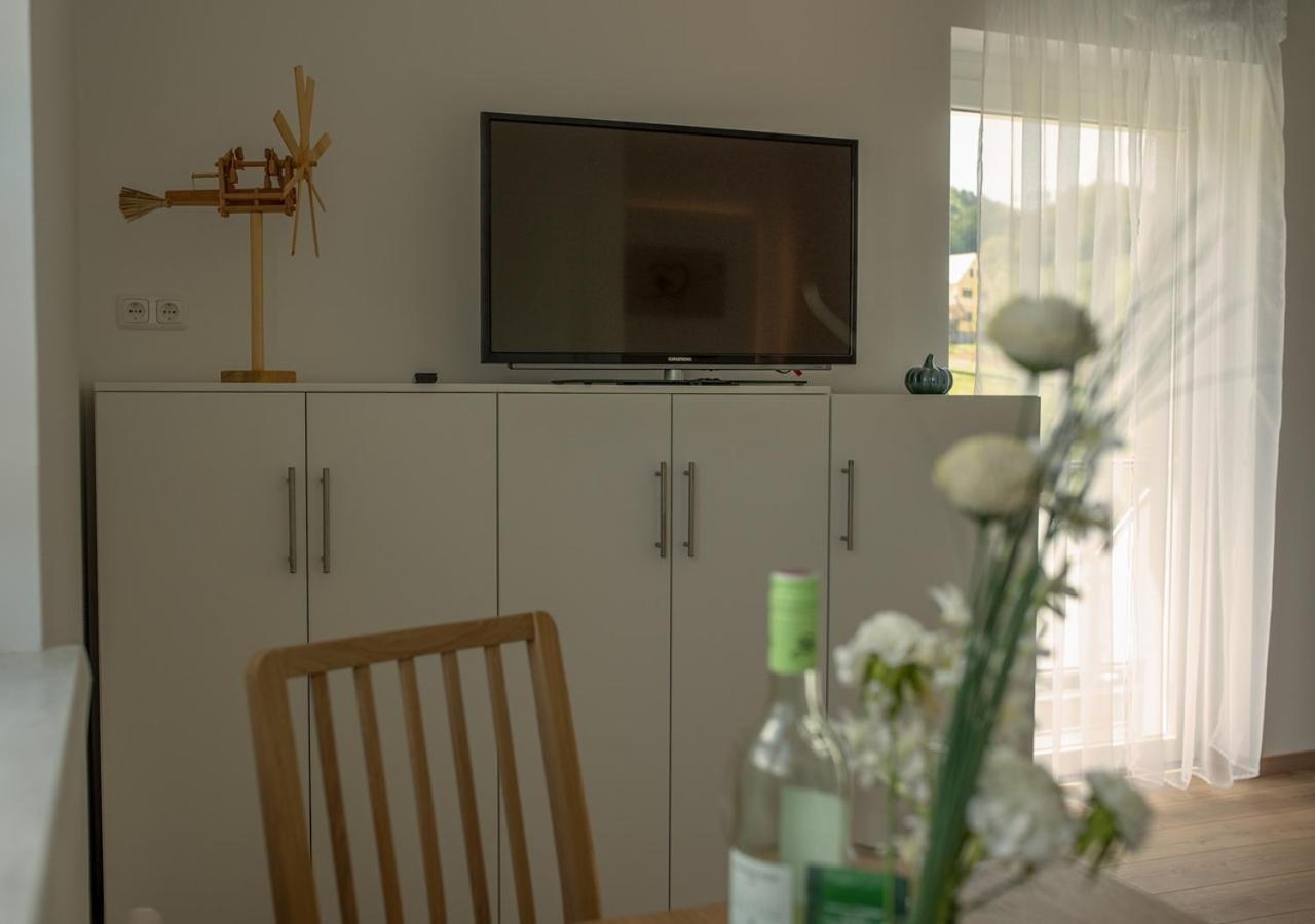 Claus Resch Appartements Leutschach Zimmer foto